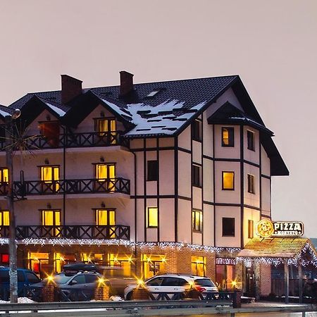 בוקובל Hotel Monysto מראה חיצוני תמונה