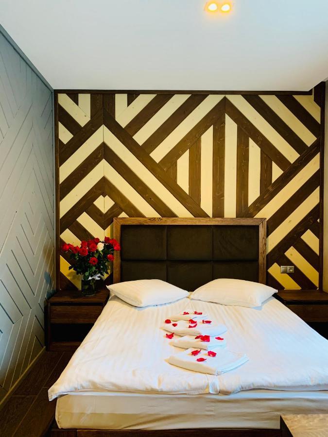 בוקובל Hotel Monysto מראה חיצוני תמונה