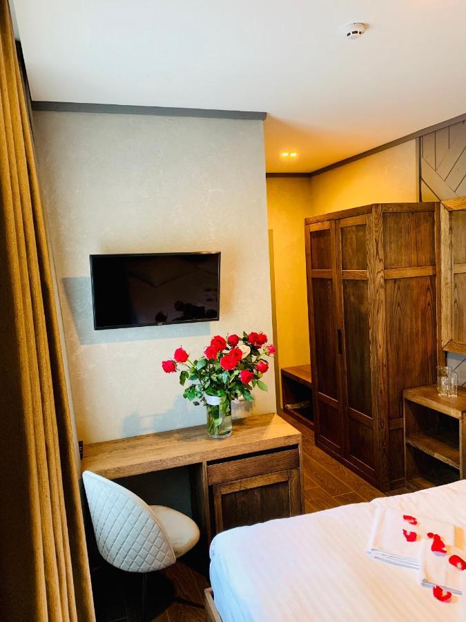 בוקובל Hotel Monysto מראה חיצוני תמונה