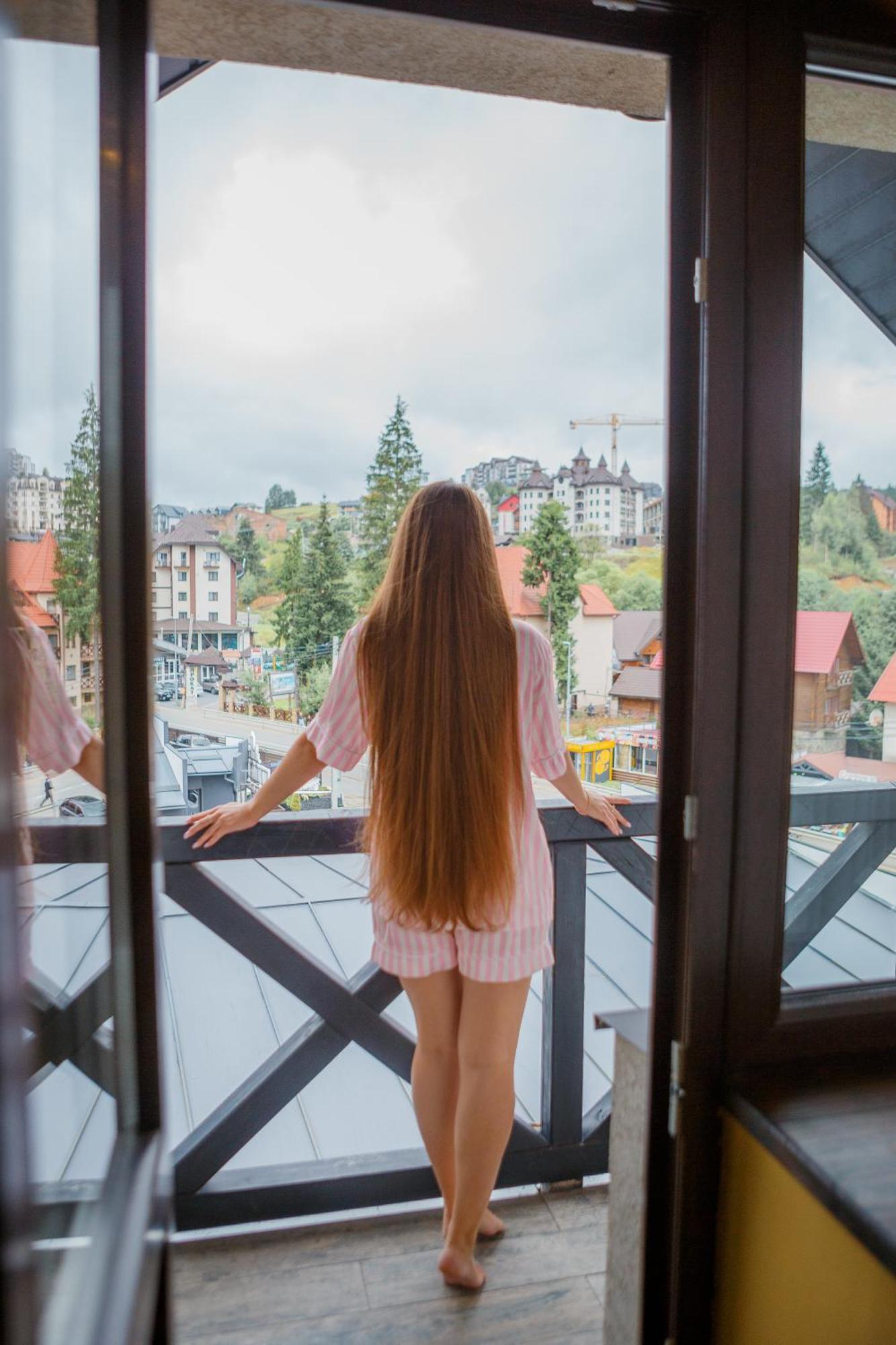 בוקובל Hotel Monysto מראה חיצוני תמונה