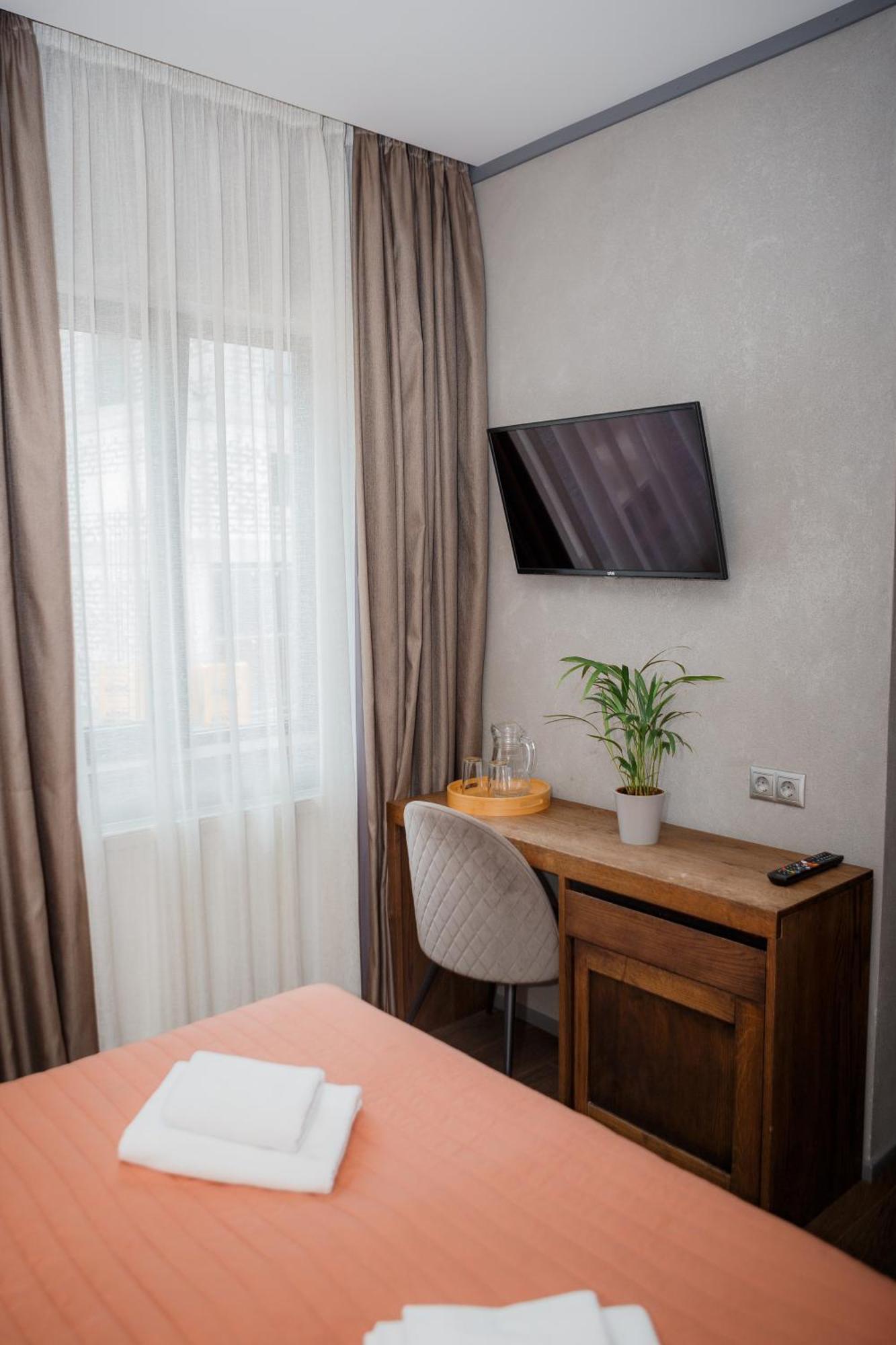 בוקובל Hotel Monysto מראה חיצוני תמונה